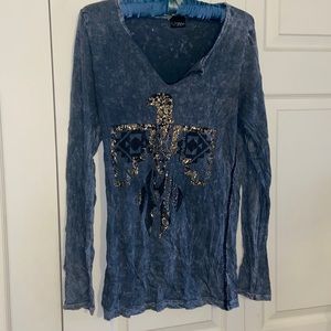 Fun vintage long sleeve